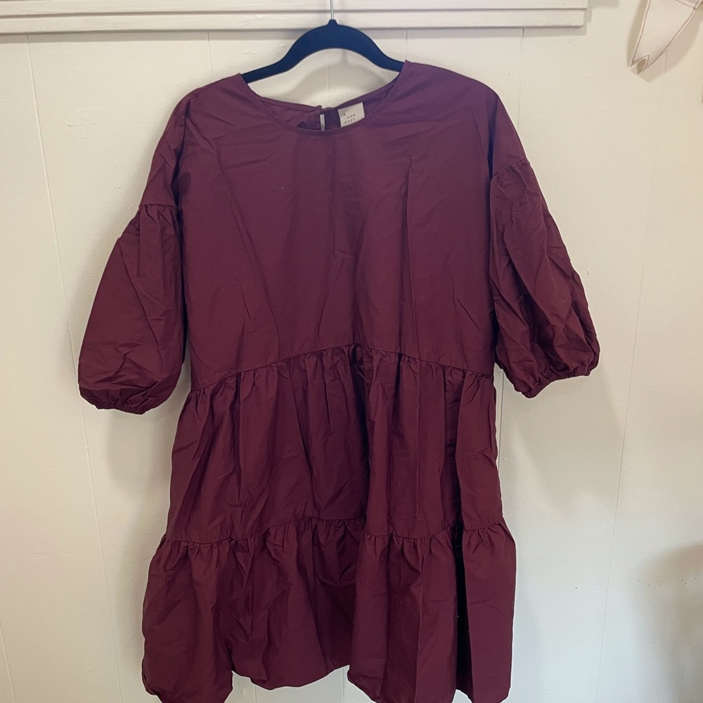 A New Day puff sleeved tiered mini dress. Maroon.
